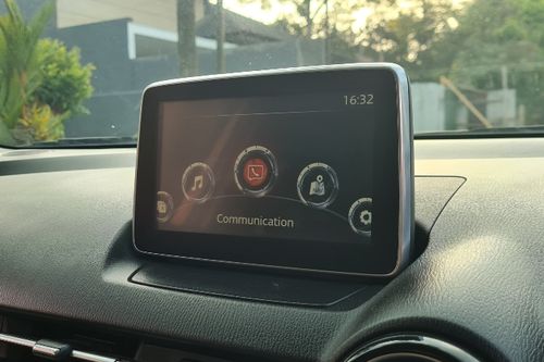 2015 Mazda 2 GT SKYACTIV bekas