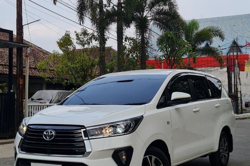 2022 Toyota Kijang Innova 2.0 V AT