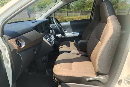 2019 Toyota Calya G AT bekas