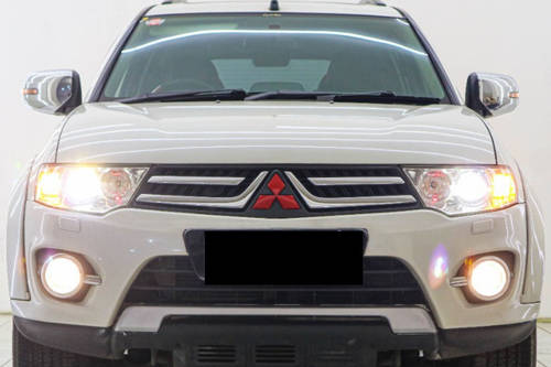 2014 Mitsubishi Pajero Sport Dakar AT 4x2 bekas