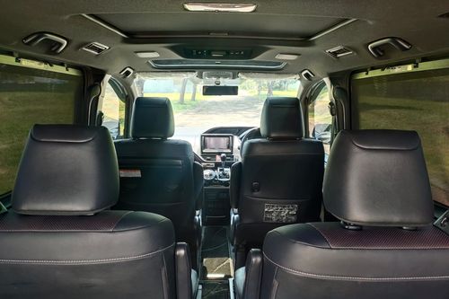 2017 Toyota Voxy 2.0 CVT bekas