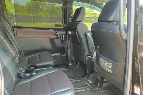 2017 Toyota Voxy 2.0 CVT bekas