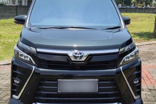 2017 Toyota Voxy 2.0 CVT