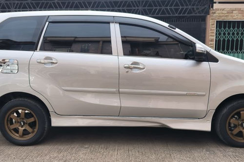 Used 2014 Daihatsu Xenia 1.3 R MT CUSTOM
