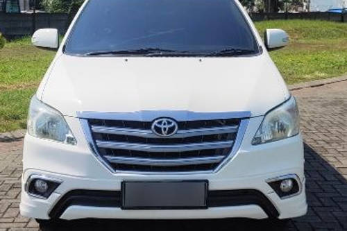 2014 Toyota Kijang Innova 2.0 V AT