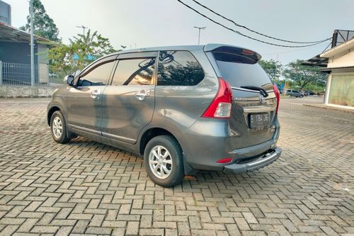 Old 2013 Toyota Avanza 1.3 G AT