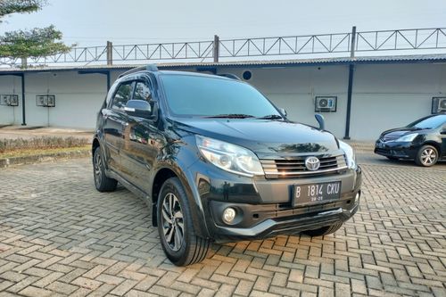 2015 Toyota Rush G A/T DREES UP LUXURY bekas