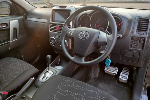 2015 Toyota Rush G A/T DREES UP LUXURY bekas