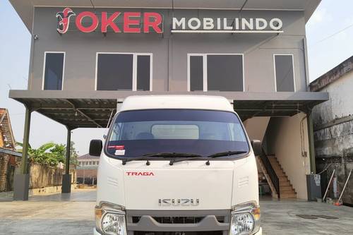 2022 Isuzu Traga 2.5 BOX M/T bekas