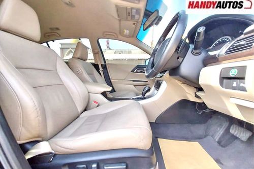 2016 Honda Accord  2.4L VTi-L