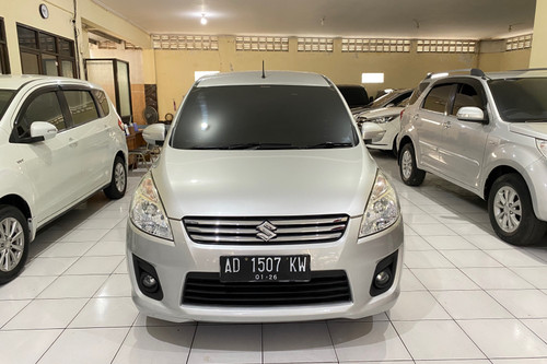 2013 Suzuki Ertiga GX AT bekas