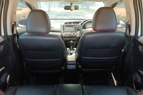 2014 Honda Jazz RS CVT bekas