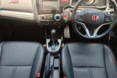 2014 Honda Jazz RS CVT bekas