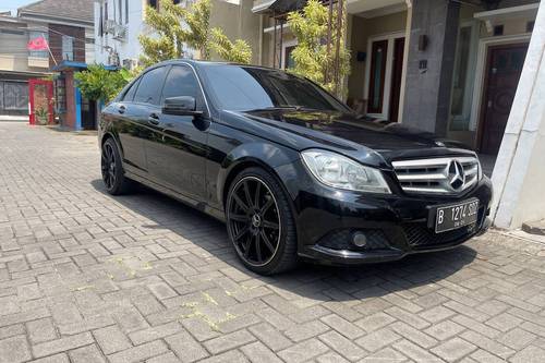 2012 Mercedes Benz C-Class  C 200 CGI CLASSIC bekas