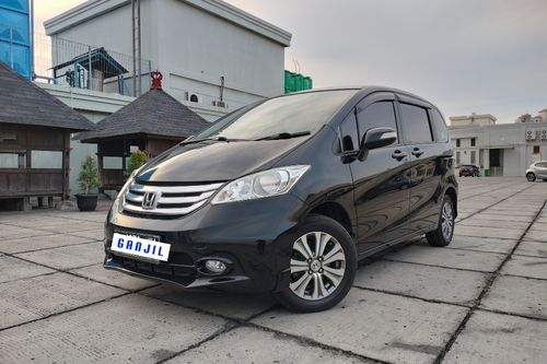 2015 Honda Freed I-VTEC Power Sliding Doors 1.5L AT tua