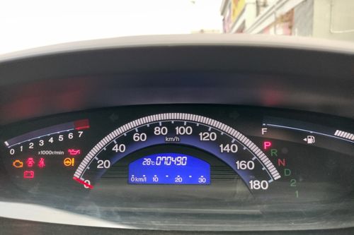 2015 Honda Freed I-VTEC Power Sliding Doors 1.5L AT bekas