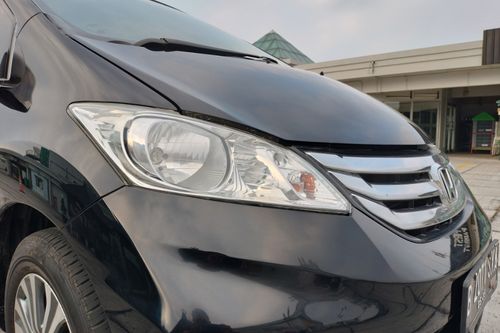2015 Honda Freed I-VTEC Power Sliding Doors 1.5L AT bekas