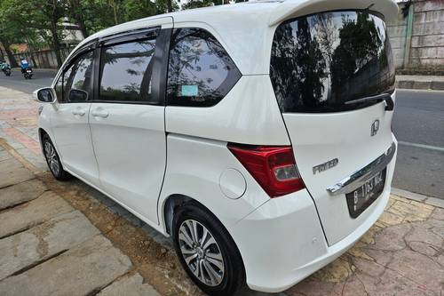 Dijual 2013 Honda Freed SD bekas
