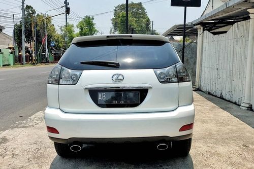 Old 2004 Toyota Harrier 3.0