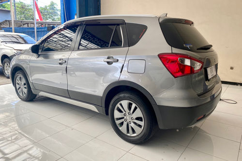 Beli mobil bekas