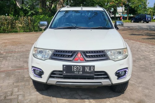 2014 Mitsubishi Pajero Sport  DAKAR HI POWER 4X2 2.4 AT bekas