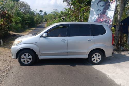 2009 Toyota Avanza  1.3 G MT