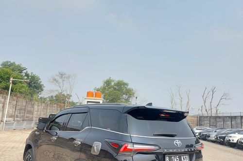 2022 Toyota Fortuner VRZ 4X2 TRD 2.4L AT tua