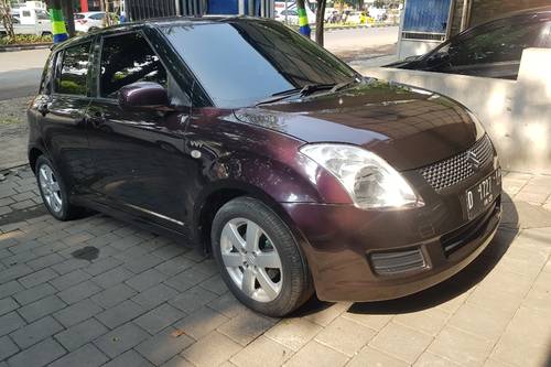 2009 Suzuki Swift  ST AT bekas