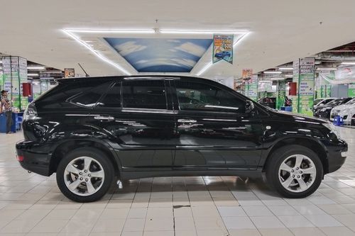 2nd Hand 2011 Toyota Harrier 2.4 G L-Premium