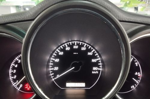 Second hand 2011 Toyota Harrier 2.4 G L-Premium 