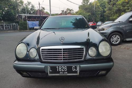 Beli mobil bekas