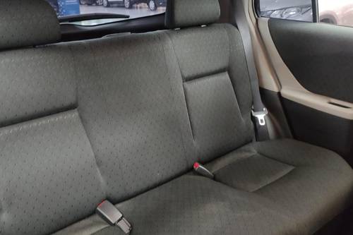 Dijual 2013 Toyota Yaris E AT bekas