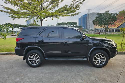 2016 Toyota Fortuner  4X2 G AT DSL