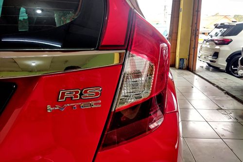 2016 Honda Jazz RS CVT bekas