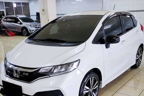 2017 Honda Jazz RS CVT bekas