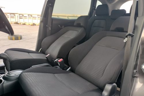 Beli mobil bekas