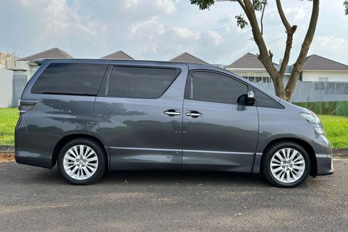 Old 2009 Toyota Vellfire 2.4 ZA AT
