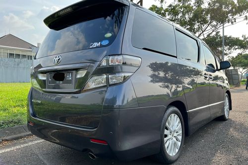 Second hand 2009 Toyota Vellfire 2.4 ZA AT 