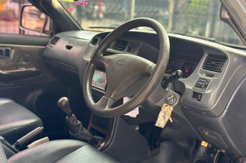 Second hand 2001 Toyota Kijang Innova 2.4L Diesel Krista Type 