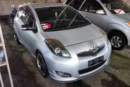 2011 Toyota Yaris E Grade CVT bekas