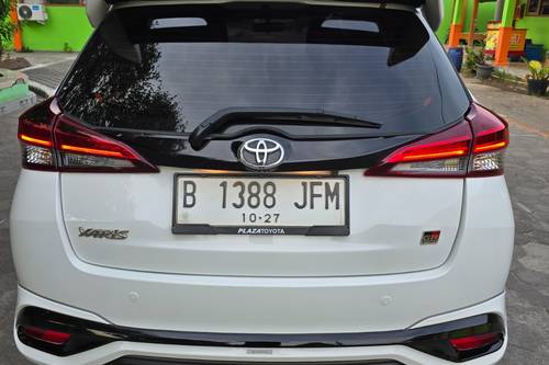 Dijual 2022 Toyota Yaris 1.5 S CVT GR Sport 7 AB bekas