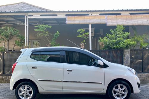 Old 2017 Daihatsu Ayla 1.0 X AT