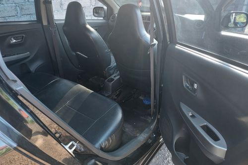 Dijual 2024 Daihatsu Ayla 1.0L X AT bekas