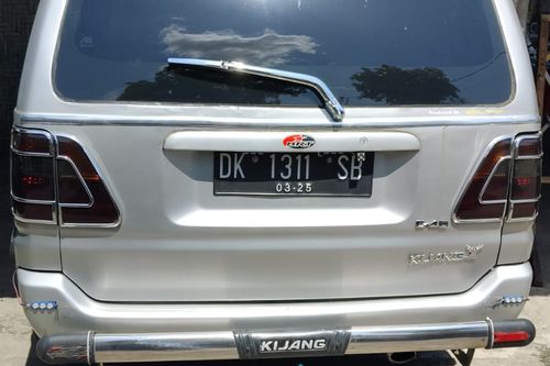 2000 Toyota Kijang Innova 1.8L LGX tua