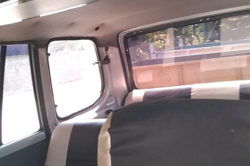 2000 Toyota Kijang Innova 1.8L LGX bekas