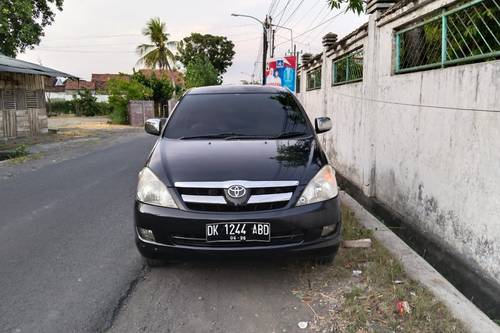 2005 Toyota Innova DIESEL G 2.4 MT bekas