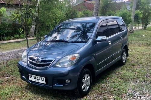 2011 Daihatsu Xenia  Li Deluxe VVTi 1.0 MT bekas