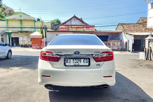 Beli mobil bekas