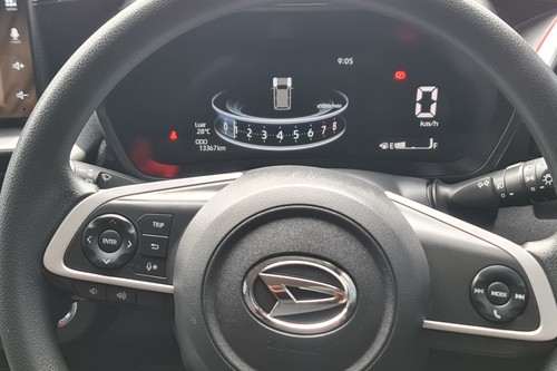 Dijual 2023 Daihatsu Rocky 1.0 R MT bekas