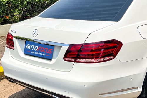 2014 Mercedes Benz E-Class E 250 AT (CKD) bekas